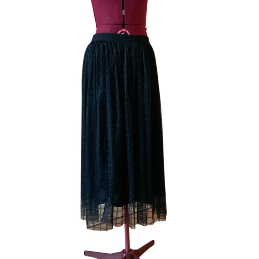 SHEIN - Black Sheer Flared Tulle Maxi Skirt - High waist - US 14